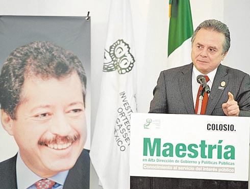 El secretario Pedro Joaquín Coldwell, ante la Fundación Colosio. 