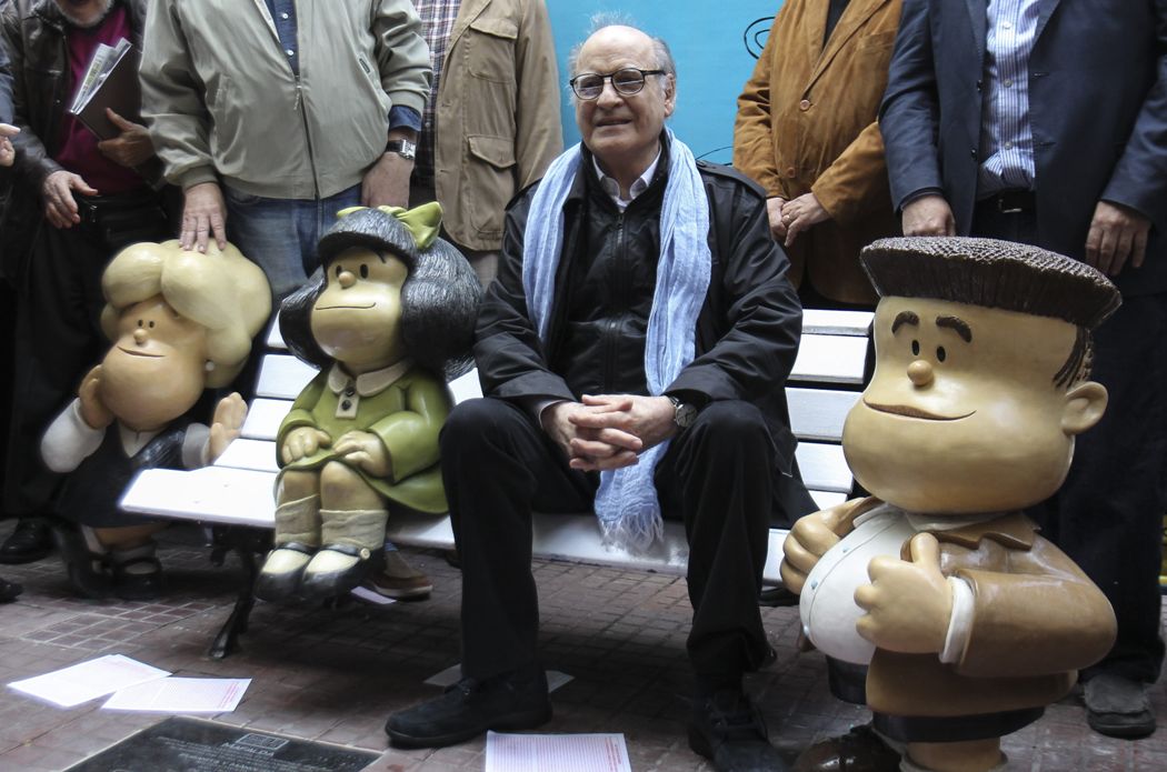 Joaquín Salvador Lavado, "Quino", participa en una celebración con motivo del 50 aniversario de la creación del personaje Mafalda.
