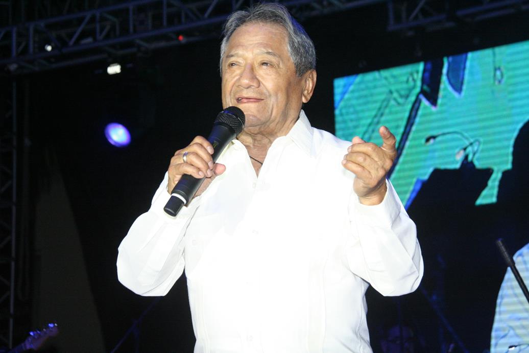 armando manzanero, fit 