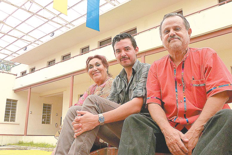 Alvarado, Alanís e Hinojosa.
