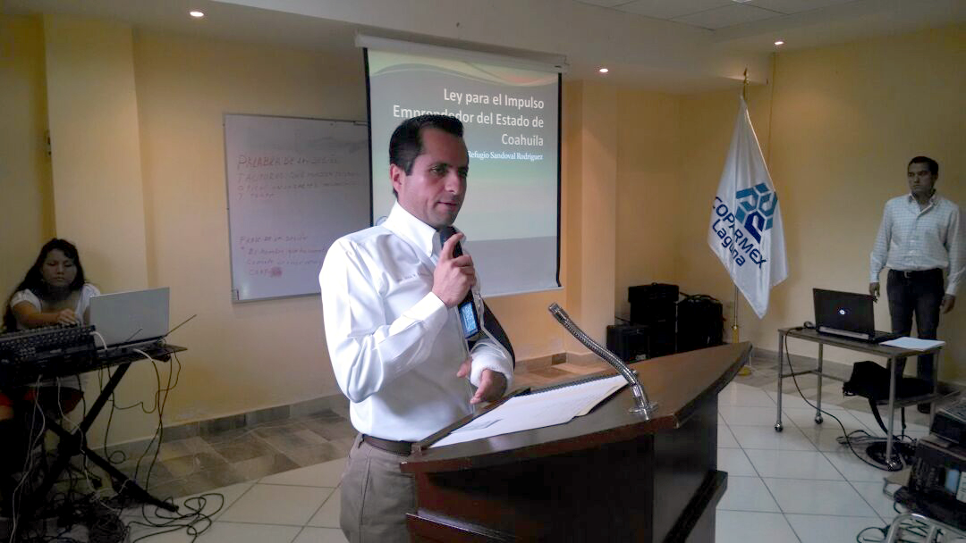 Diputado del Partido Verde, José Refugio Sandoval.