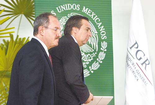 Rodrigo Archundia Barrientos y Tomás Zerón de Lucio.