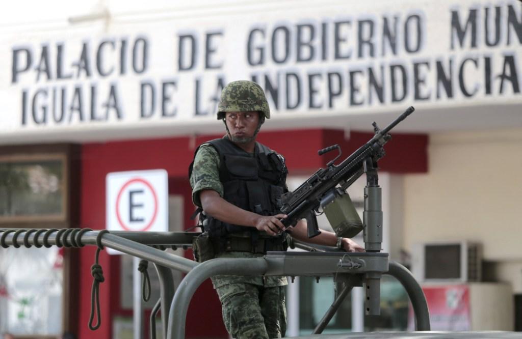 La Gendarmería estará acompañada por militares en las labores de seguridad especiales en Iguala.