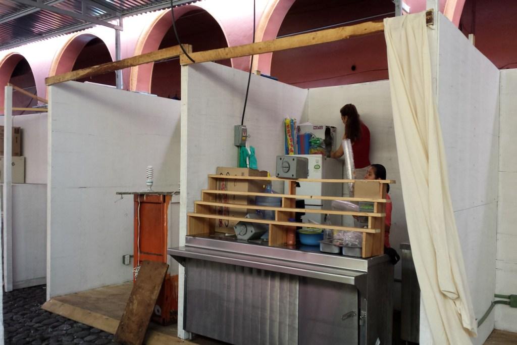 Los comerciantes serán instalados en los locales que se instalaron en la calle Arteaga y Muzquiz.