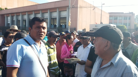 Los policías comunitarios hicieron una escala en Chilpancingo. 