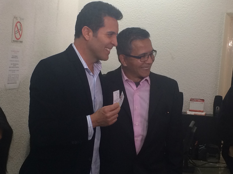 Felipe Nájera y su pareja Jaime Morales.