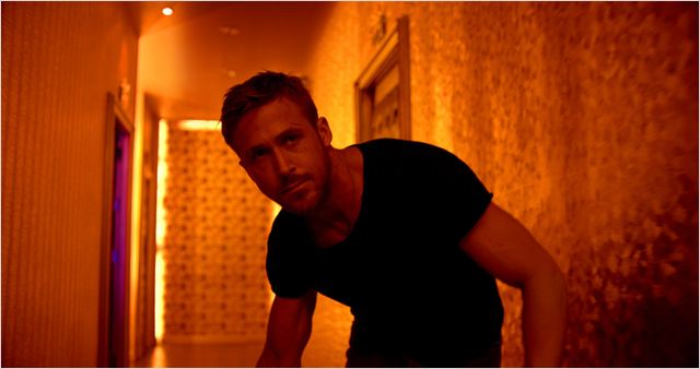 En el filme de 2013 Solo Dios perdona, dio vida a un rudo delincuente. 