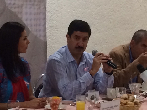 El senador panista Javier Corral criticó a la CNTE que se manifiestan en Oaxaca, porque dijo, su lucha ya no tiene sustento ni justificación.