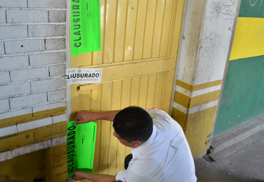 Operativos contra bares, cantinas y moteles en Torreón