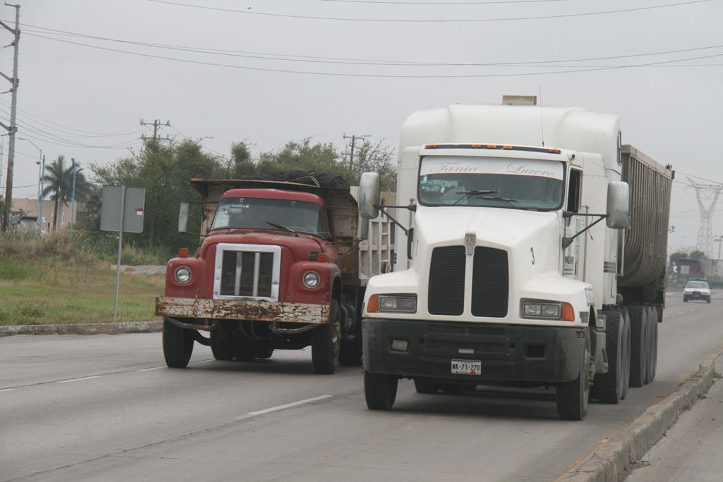El sector transportista de la zona sur con mínimo movimiento.