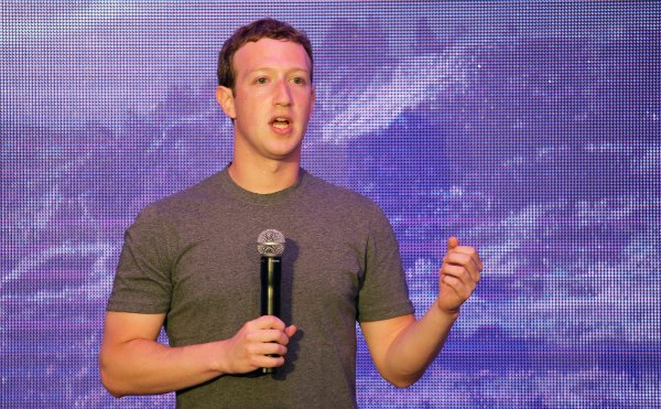 Zuckerberg y su esposa fueron los filantropos más generosos de Estados Unidos en 2013
