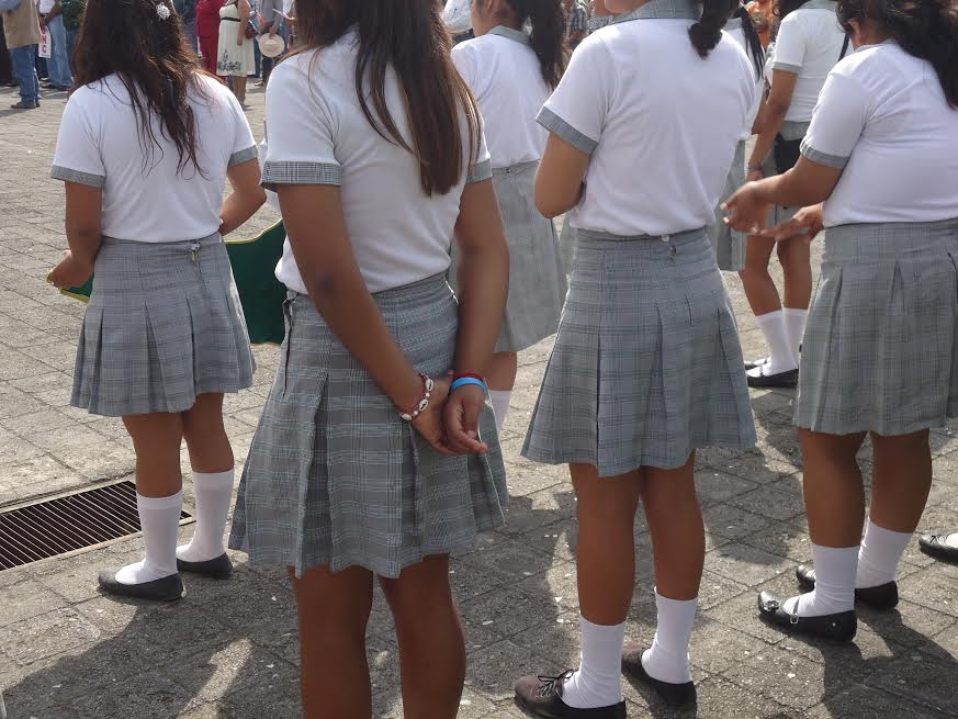 Maestro ofendía a alumnas por ser