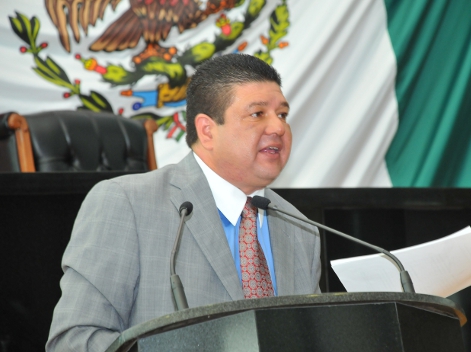 César Jáuregui Moreno, diputado local del PAN.