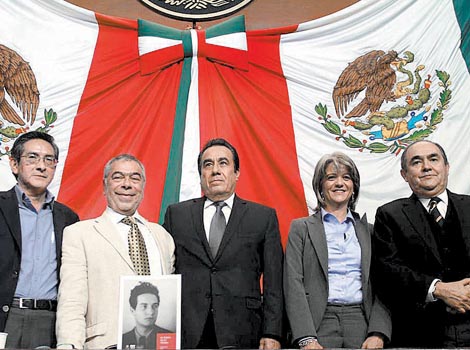 José Luis Martínez S., Braulio Peralta, Roberto López González, Adriana Malvido y Miguel Ángel Sánchez.