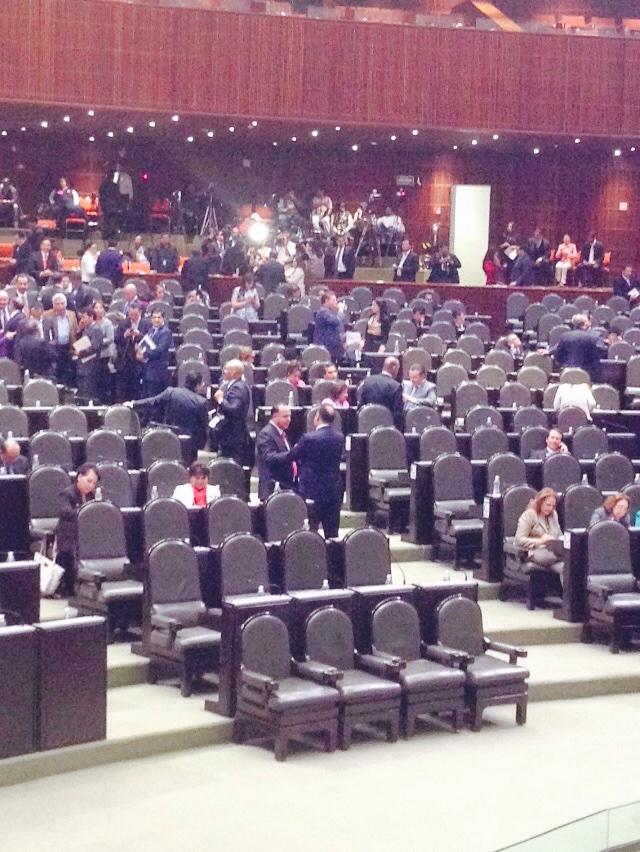 El pleno de la Cámara de Diputados inició la discusión de la Ley de Ingresos.