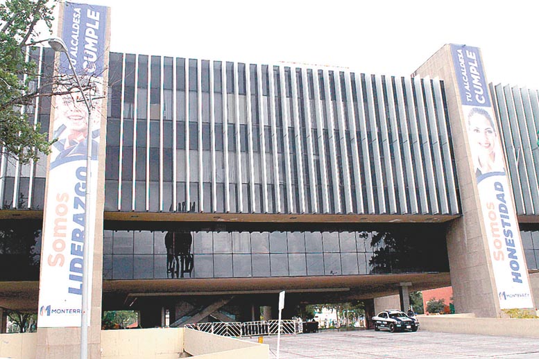 En la mayoría de las administraciones existen versiones sobre sujetos que tienen sueldo sin hacer nada.