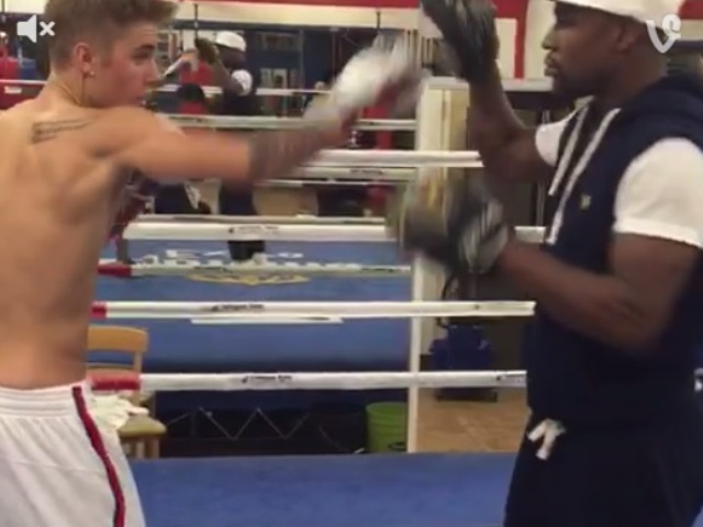 Justin Biber entrena box con Floyd Mayweather