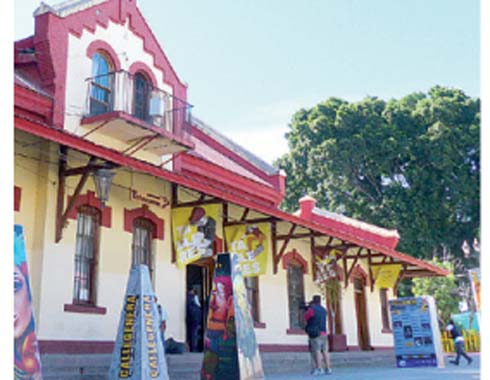 Callegenera utiliza La Maestranza. 