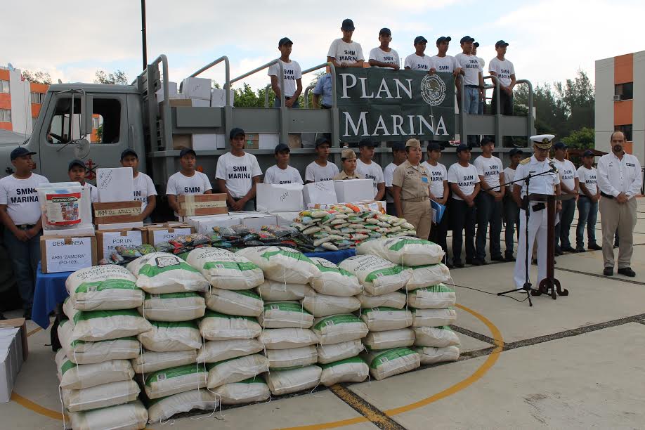 Elementos de la Primera Zona Naval hicieron entrega del donativo