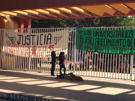 Por segundo día permanece cerrada la UABJO