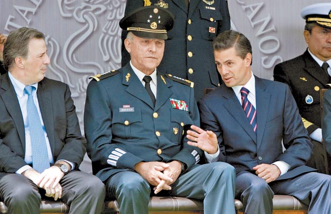 O La ceremonia de premiación se efectuó en el Campo Militar número uno. 