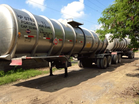 Los tanques-pipa estaban abandonados en el municipio de Juárez.
