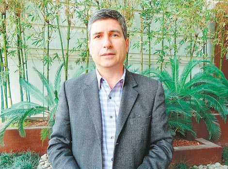 Dijo que el problema es la contención del agua durante las lluvias.