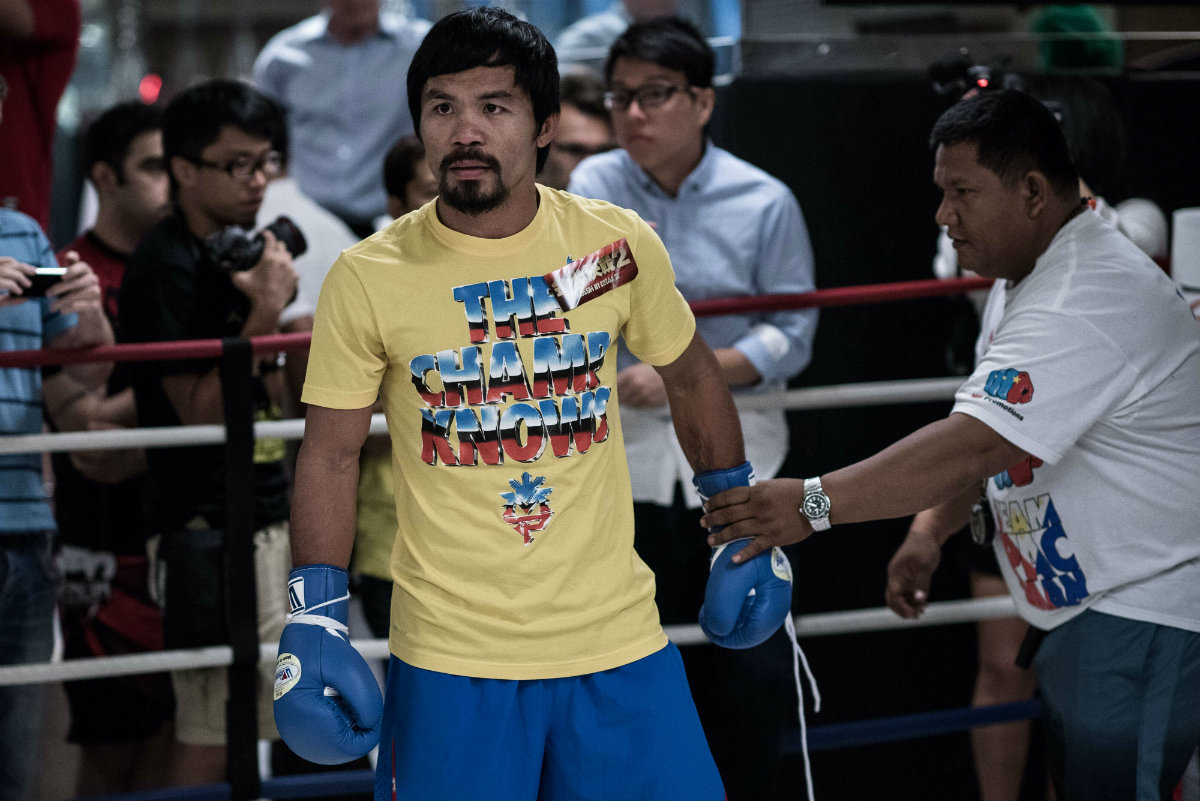 Manny Pacquiao se alista para la pelea ante Chris Algieri 