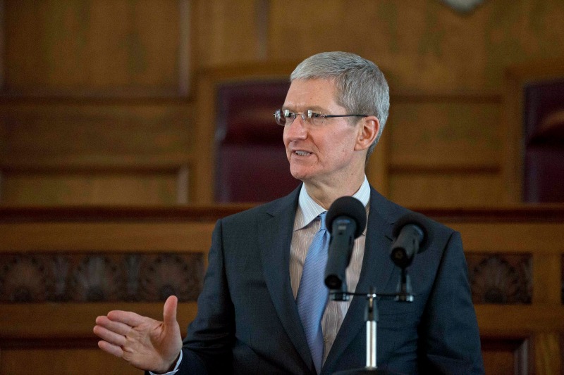 Tim Cook pidió que se trate por igual a todos los individuos, sin importar su raza, condición social o prefrencias sexuales.