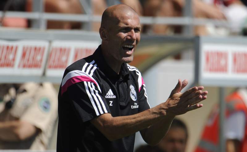 Zinedine Zidane en un encuentro del Real Madrid Castilla