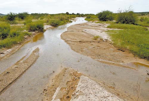 Un derrame en la mina Buena Vista del Cobre llenó de ácido sulfúrico y metales pesados los ríos Sonora y Bacanuchi.