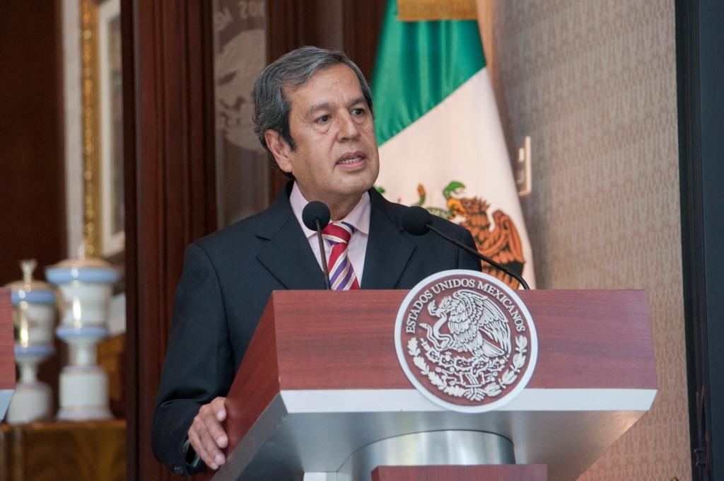 El gobernador interino de Guerrero, Rogelio Ortega, señaló que no ha hecho nombramientos en el gabinete y que esta semana se analizarán los posibles c