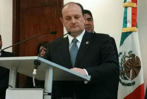 El procurador general de Justicia del Distrito Federal, Rodolfo Ríos Garza, dio a conocer la captura de un presunto asaltante de bancos.