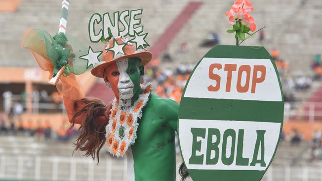 Stop Ébola piden los aficionados