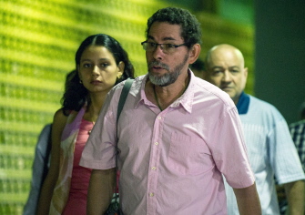 La delegación de las FARC, camino del Palacio de Convenciones de La Habana