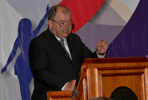 El presidente del Tribunal Superior de Justicia del Distrito Federal, Édgar Elías Azar, recordó que en enero se implementarán ya los juicios orales pa