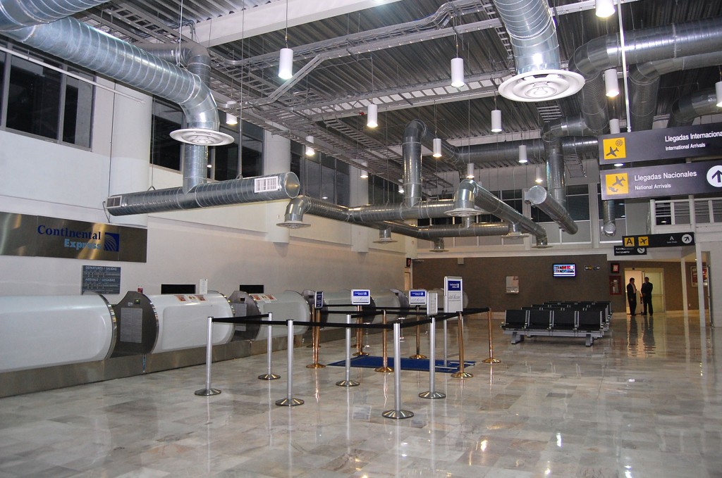 El director del aeropuerto de Querétaro,  Miguel Mario Inzunza, dijo que negocian ser terminal alterna al AICM