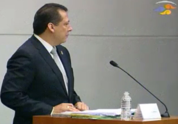 El presidente de la Comisión Nacional de Derechos Humanos (CNDH), Raúl Plascencia, compareció ante la Comisión de Derechos Humanos del Senado como can