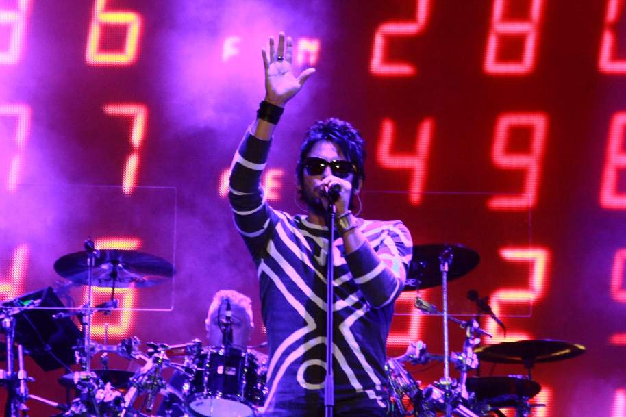 Beto Cuevas agradeció a su público en Monterrey por tan caluroso recibimiento. 
