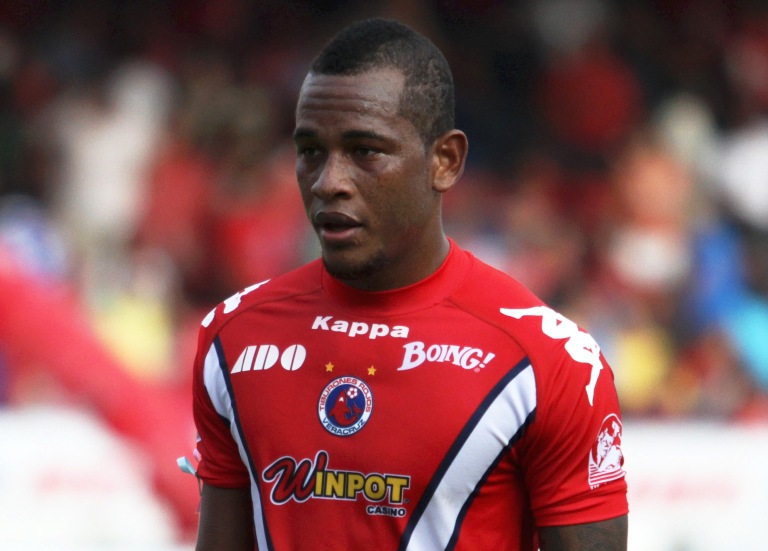 Leiton Jiménez, defensor de los Tiburones Rojos del Veracruz