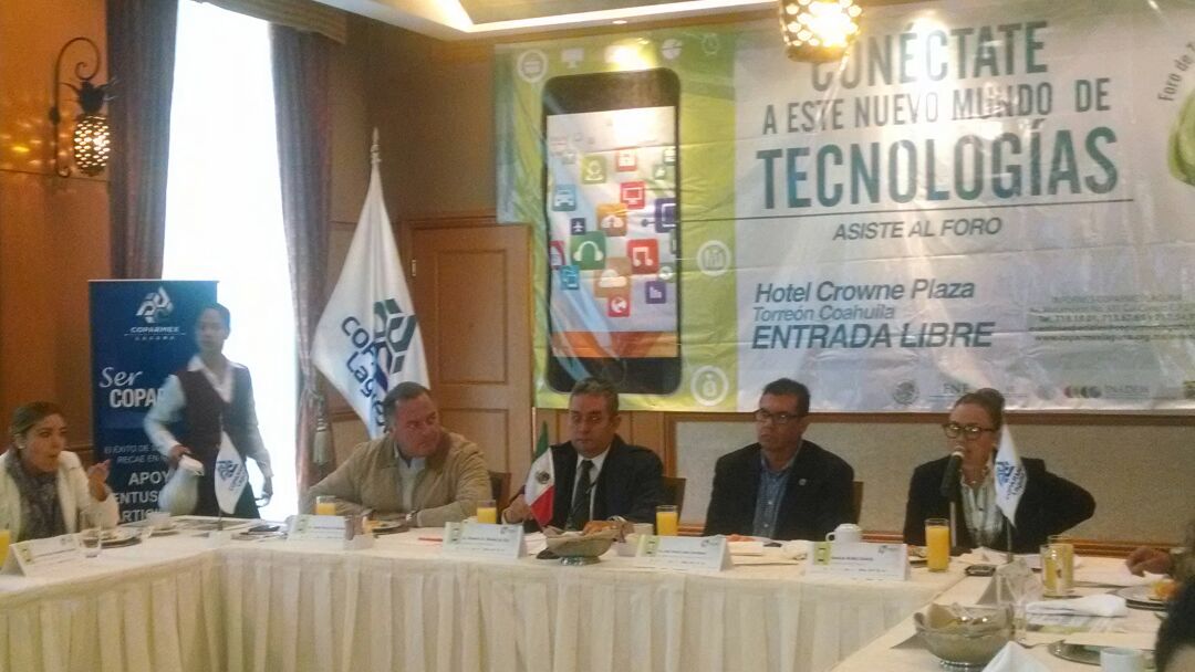 "Acelerando Negocios a través de dispositivos móviles" organizado por Coparmex Laguna.