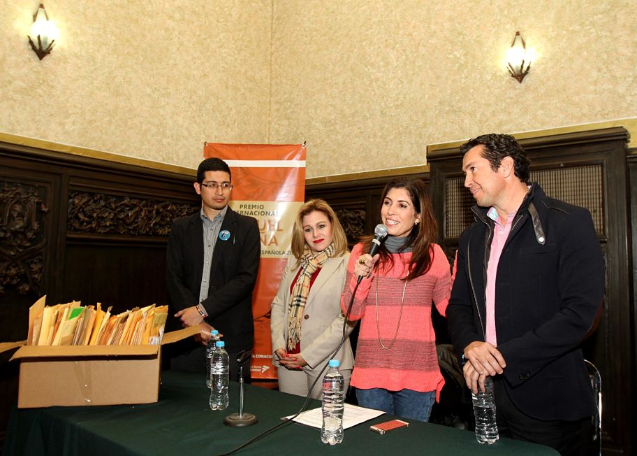 Anuncio del ganador del "Concurso Internacional de Poesía Manuel Acuña 2014"