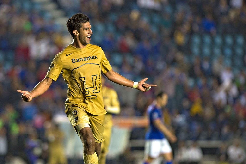 Eduardo Herrera, delantero de Pumas 
