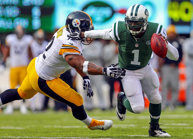 Michael Vick brilló en el triunfo de su equipo