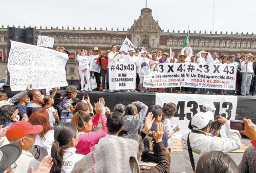 Los manifestantes llamaron a crear un movimiento nacional capaz de armar una agenda transformadora.