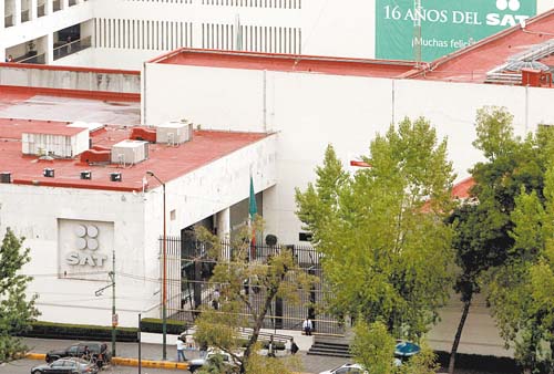 La Unidad de Inteligencia Financiera investiga los casos y reúne las pruebas.