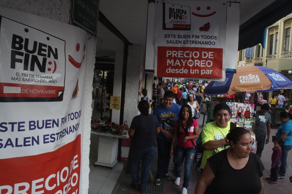Algunos comercios ya han iniciado los anuncios de sus ofertas para el Buen Fin.