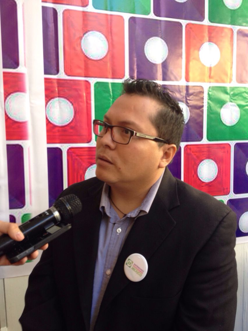 Ezequiel García, forma parte de la comunidad lésbico-gay