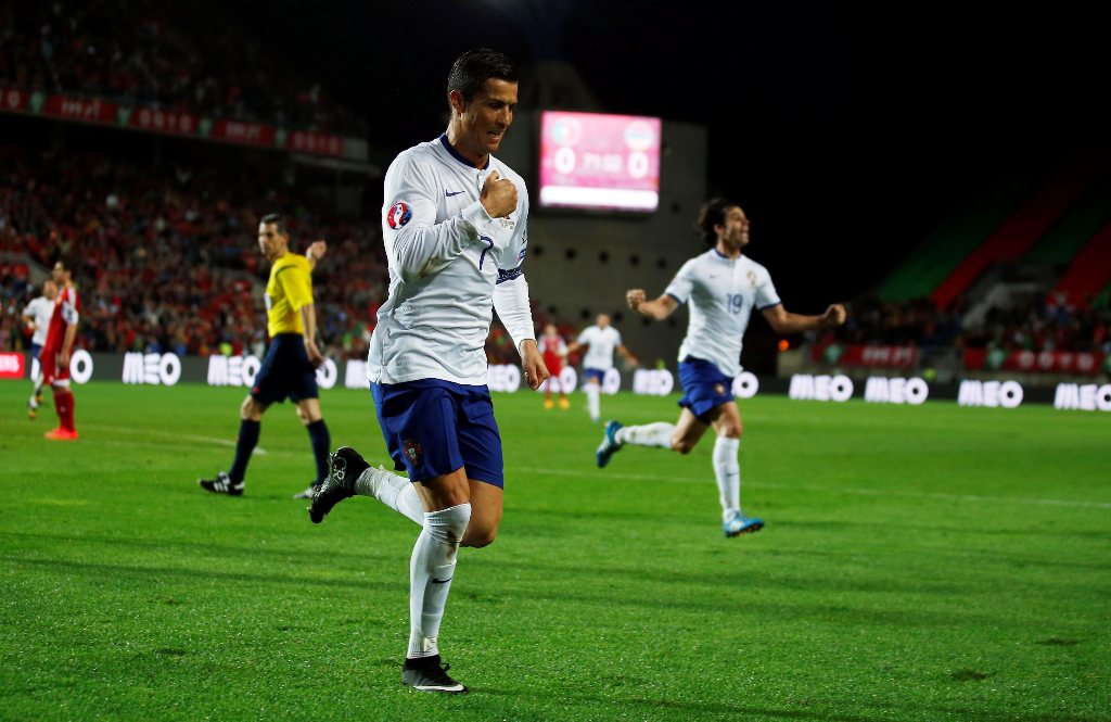 Cristiano anotó su gol número 23 en la Eurocopa 