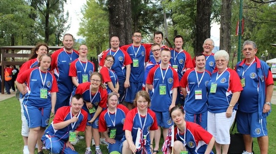La delegación británica que paraticipa en el Mundial de natación con síndrome de down